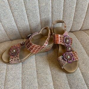 L'Artiste By Spring Step Radd-Geo Women's Leather Wedge Sandals Size 38 US 7